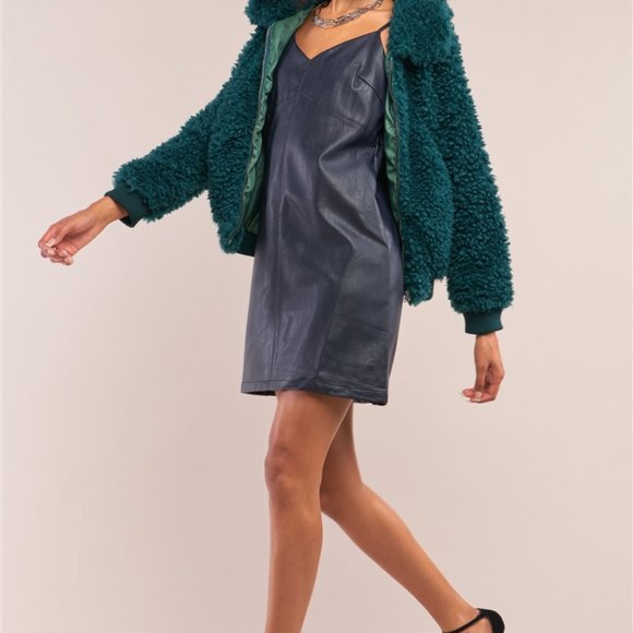 GREEN FAUX FUR COAT - Picture 3 of 5